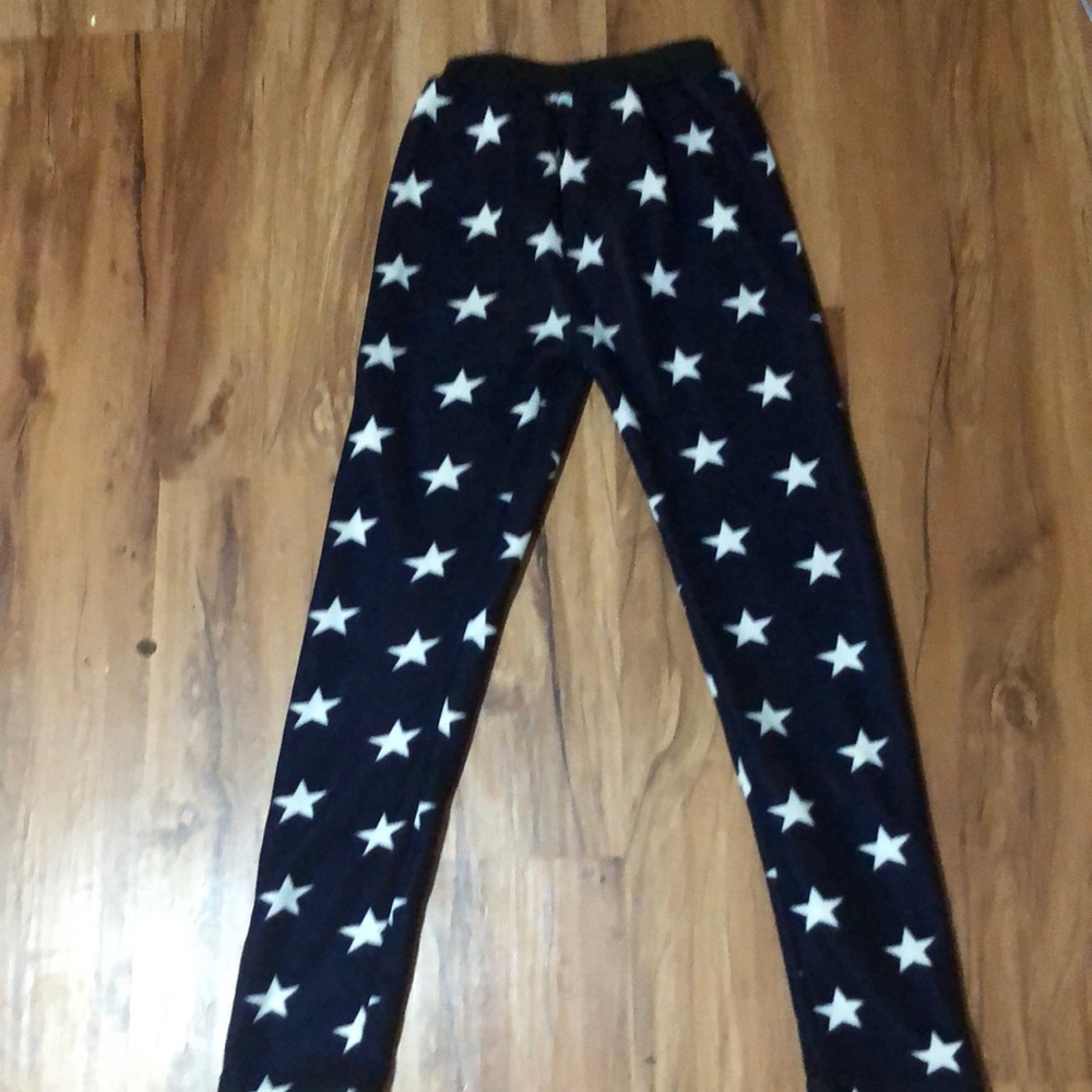 Black and White Star Pattern Joggers with Thick Waistband